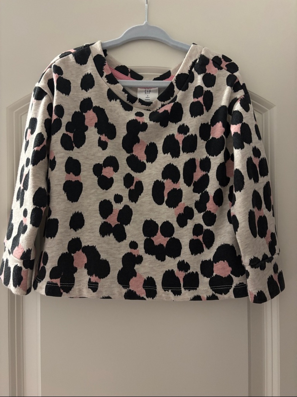 GAP Cream Sweater with Black and Pink Leopard Spots